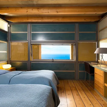 Seafront Ravdoucha Epavlis Athina - Pool, Gym, Sauna, Private Parking, Wifi * Ravdhoúkha