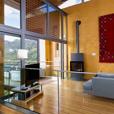 Villa Seafront Ravdoucha Epavlis Athina - Pool, Gym, Sauna, Private Parking, Wifi *